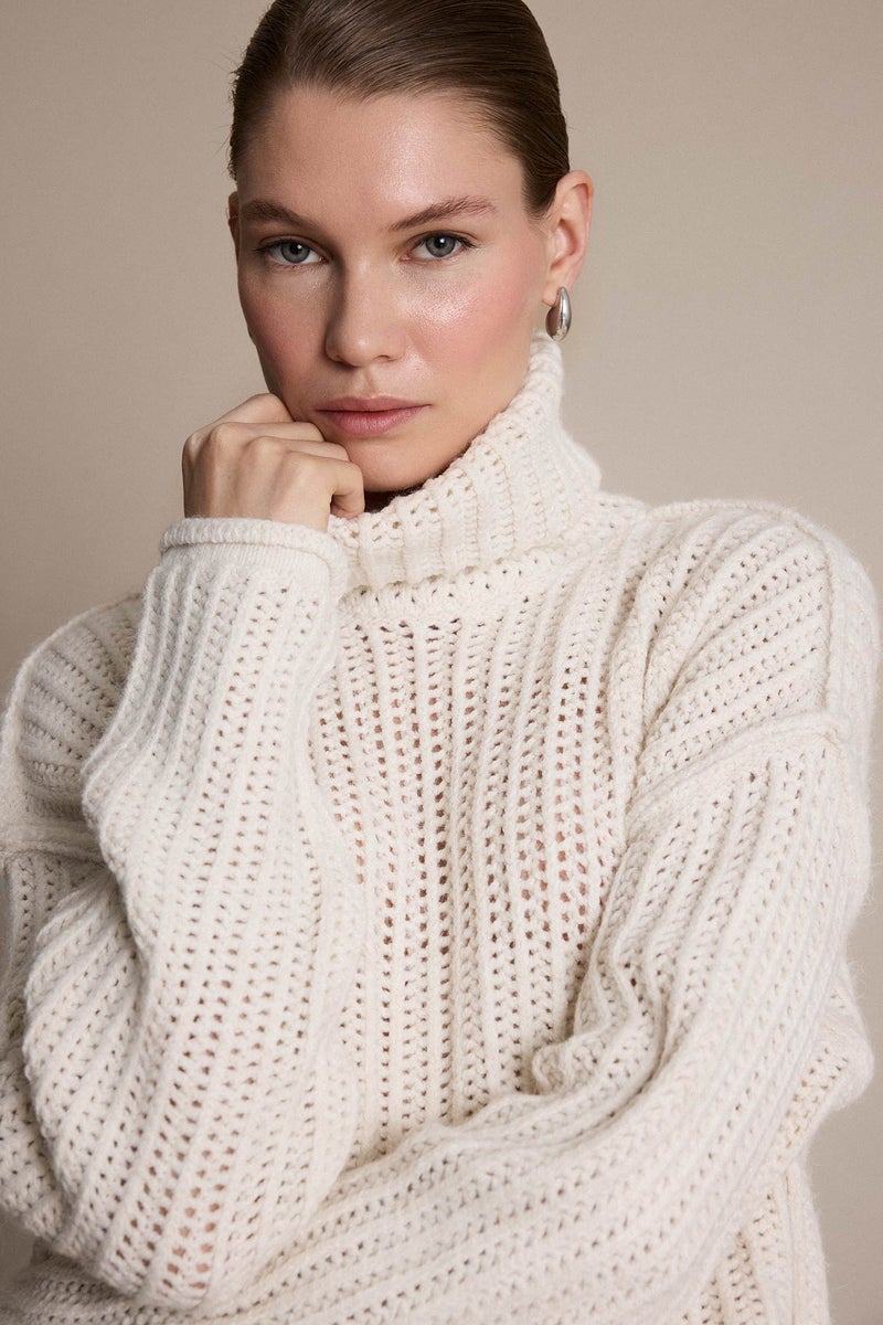 DeFacto Beige Woman Oversize Fit Turtleneck Knitwear Pullover Casual - Image 4